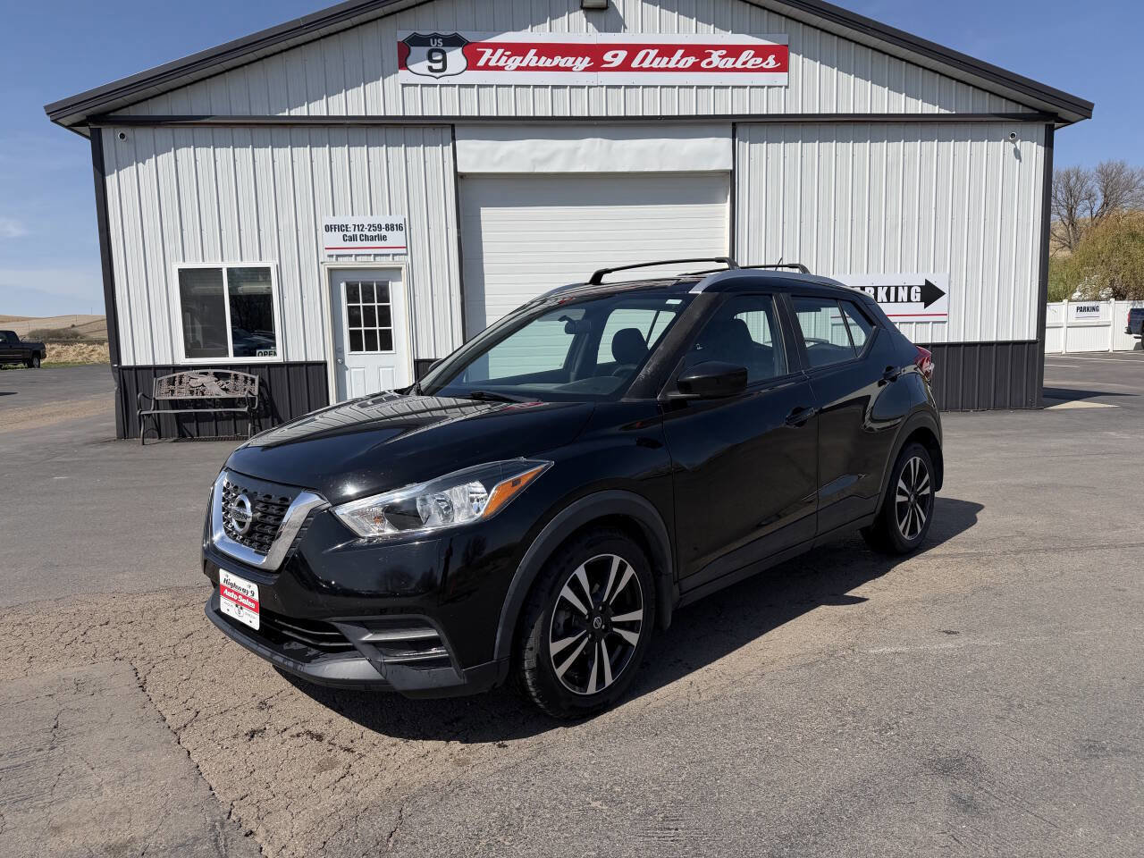 Used 2019 Nissan Kicks SV w/ Exterior Package