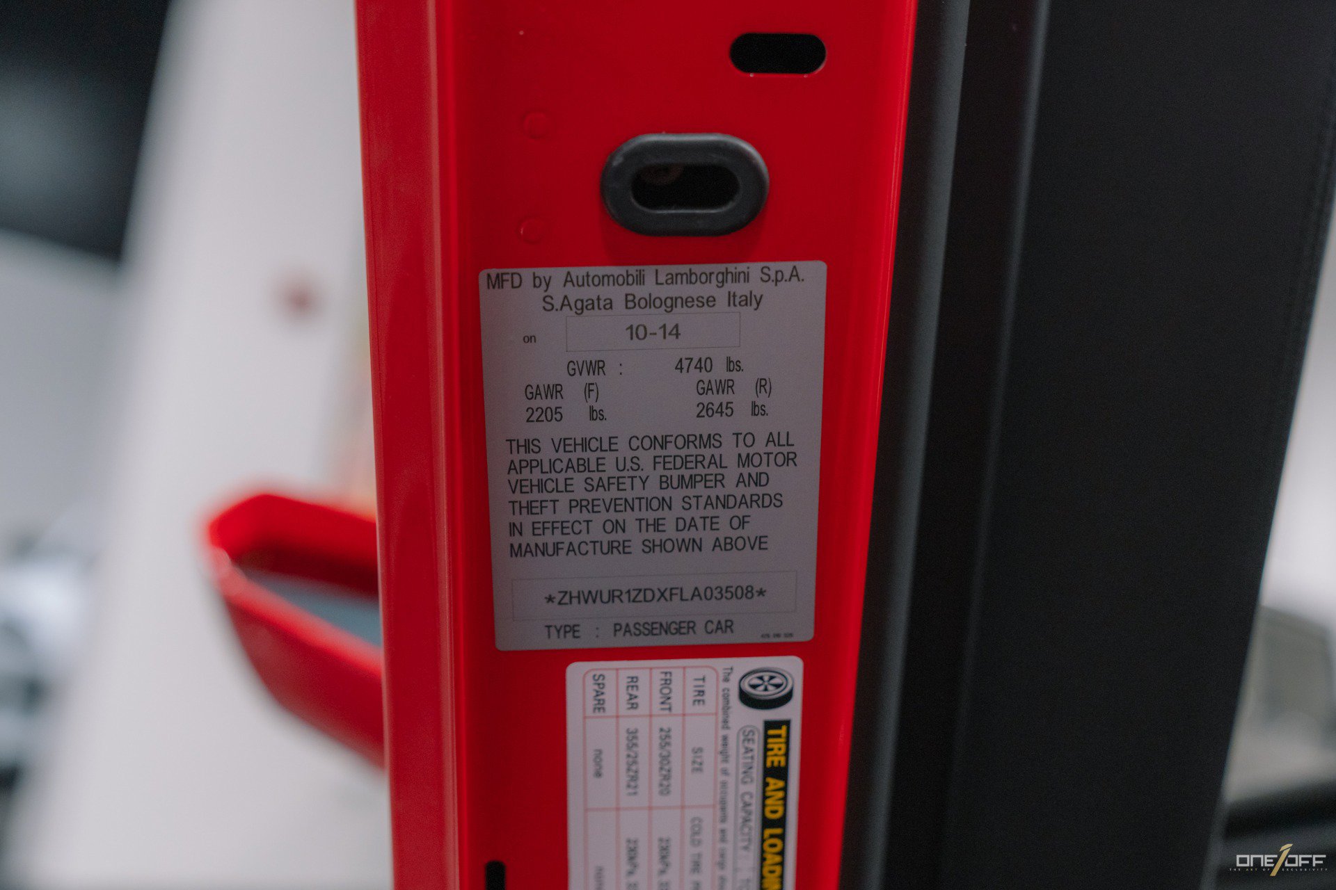 Used 2015 Lamborghini Aventador LP 700-4 image 35