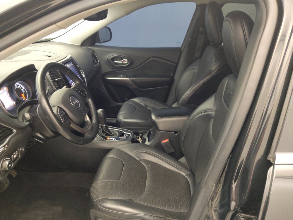 Used 2019 Jeep Cherokee Limited AWD/4WD image 17
