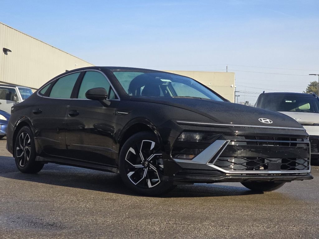 Used 2024 Hyundai Sonata SEL image 2