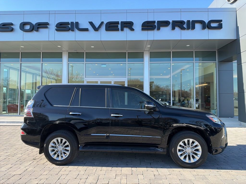 Used 2016 Lexus GX 460 w/ Premium Package image 9