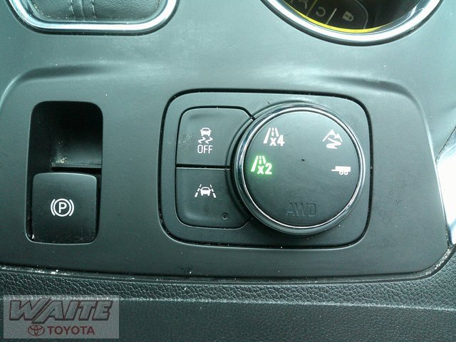 Used 2020 Chevrolet Traverse LT image 15