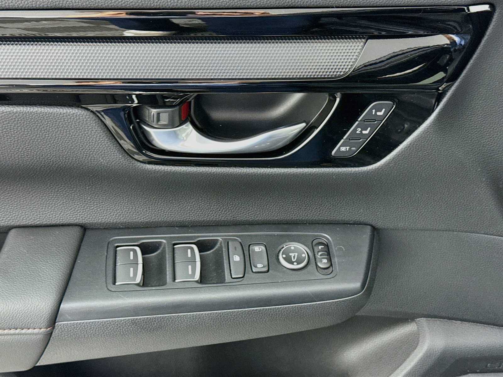 Used 2024 Honda CR-V Sport Touring image 15