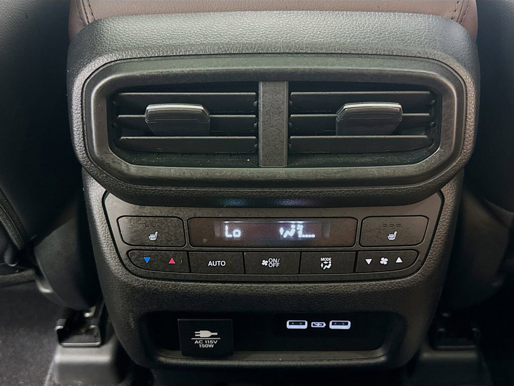 Used 2023 Honda Pilot Elite image 26