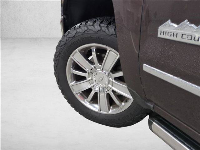 Used 2016 Chevrolet Silverado 1500 High Country w/ High Country Premium Package AWD/4WD image 10