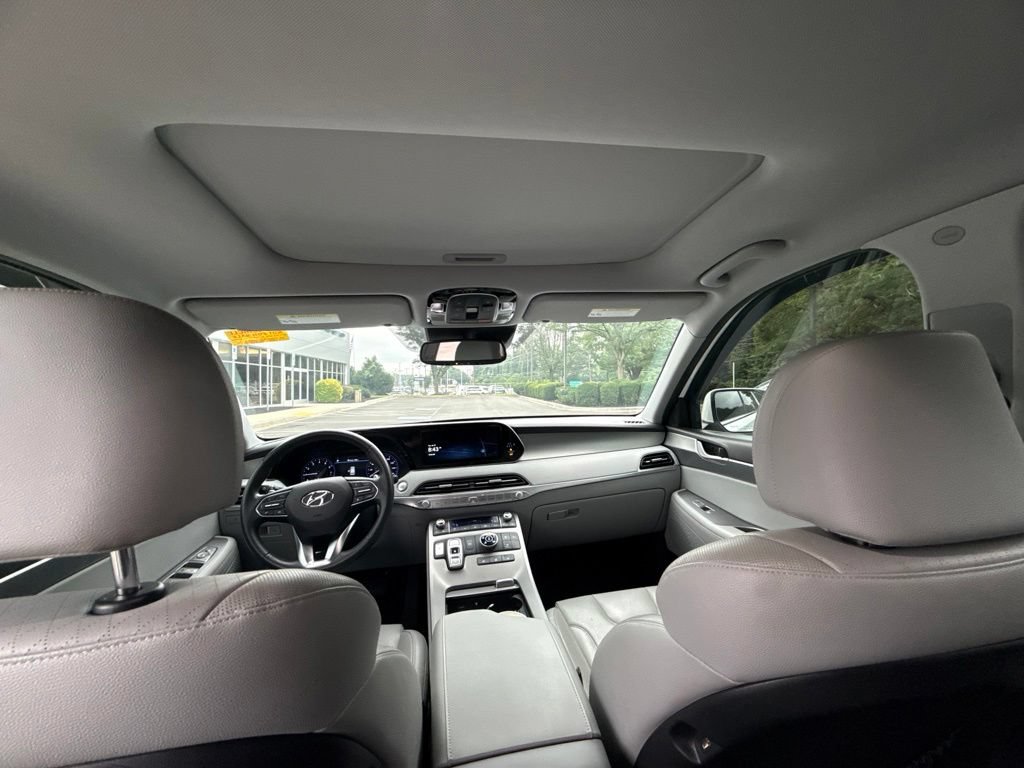 Used 2022 Hyundai Palisade SEL w/ Premium Package AWD/4WD image 12