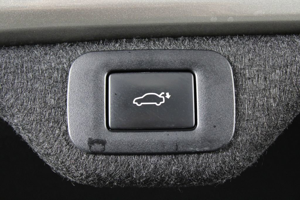 Used 2021 Lexus ES 350 w/ Premium Package image 16