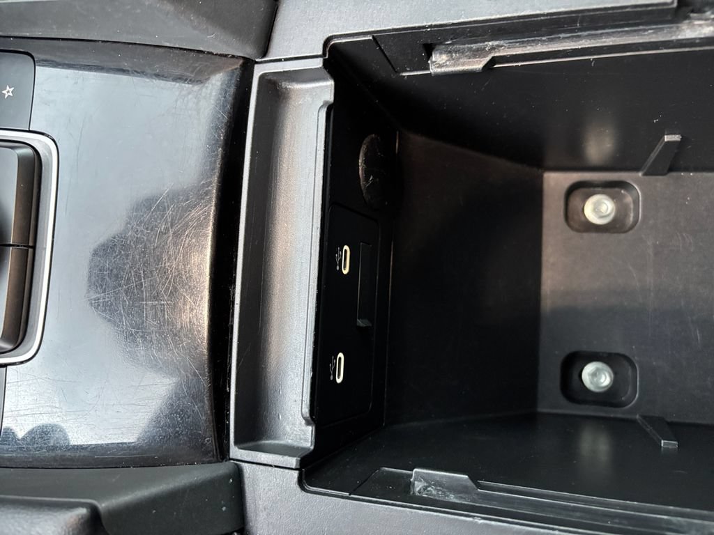Used 2024 MAZDA MAZDA3 s FWD image 27