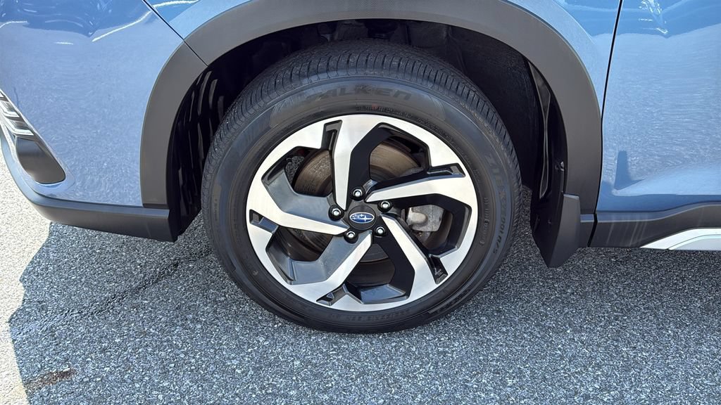 Certified 2023 Subaru Forester Touring AWD/4WD image 10