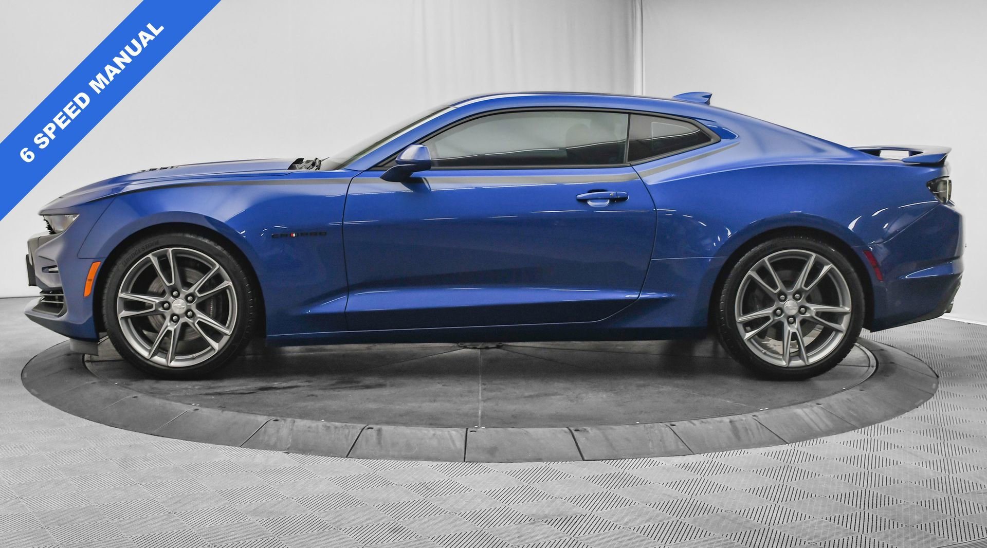 Used 2019 Chevrolet Camaro SS image 4