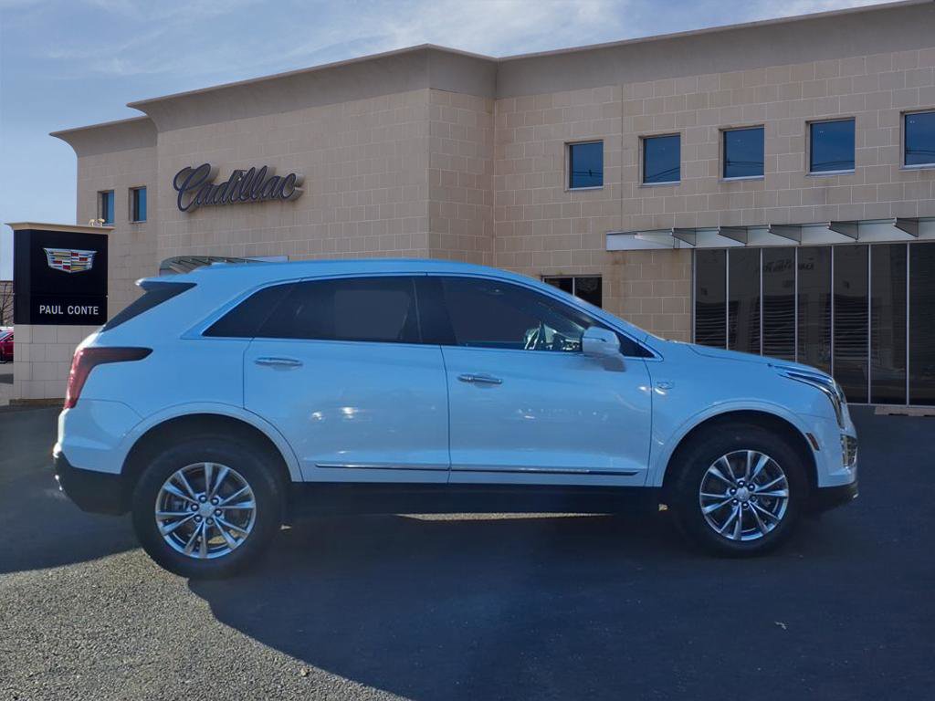 Certified 2022 Cadillac XT5 Premium Luxury image 4