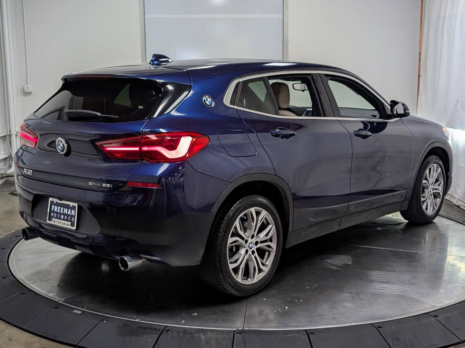 Used 2018 BMW X2 sDrive28i w/ Premium Package FWD image 9