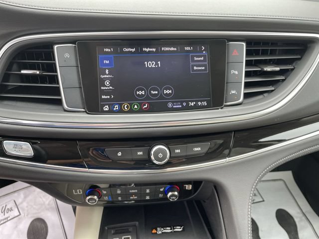 Used 2023 Buick Enclave Avenir FWD image 21