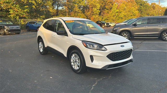 Used 2022 Ford Escape SE image 28