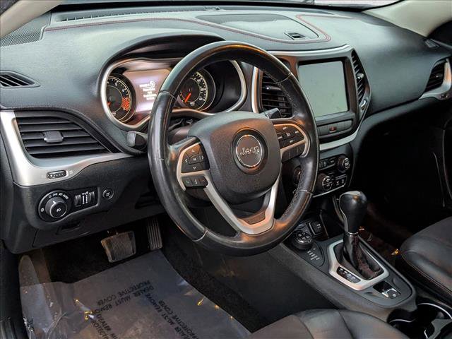 Used 2015 Jeep Cherokee Trailhawk w/ Comfort/Convenience Group image 10