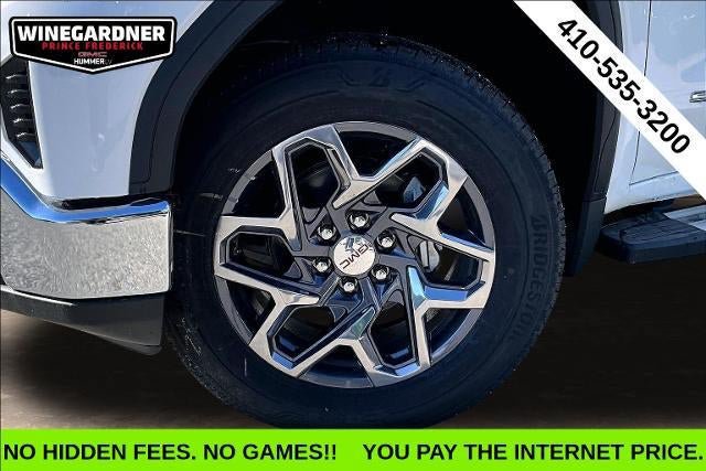 New 2026 GMC Sierra 1500 SLE w/ Preferred Package AWD/4WD image 9