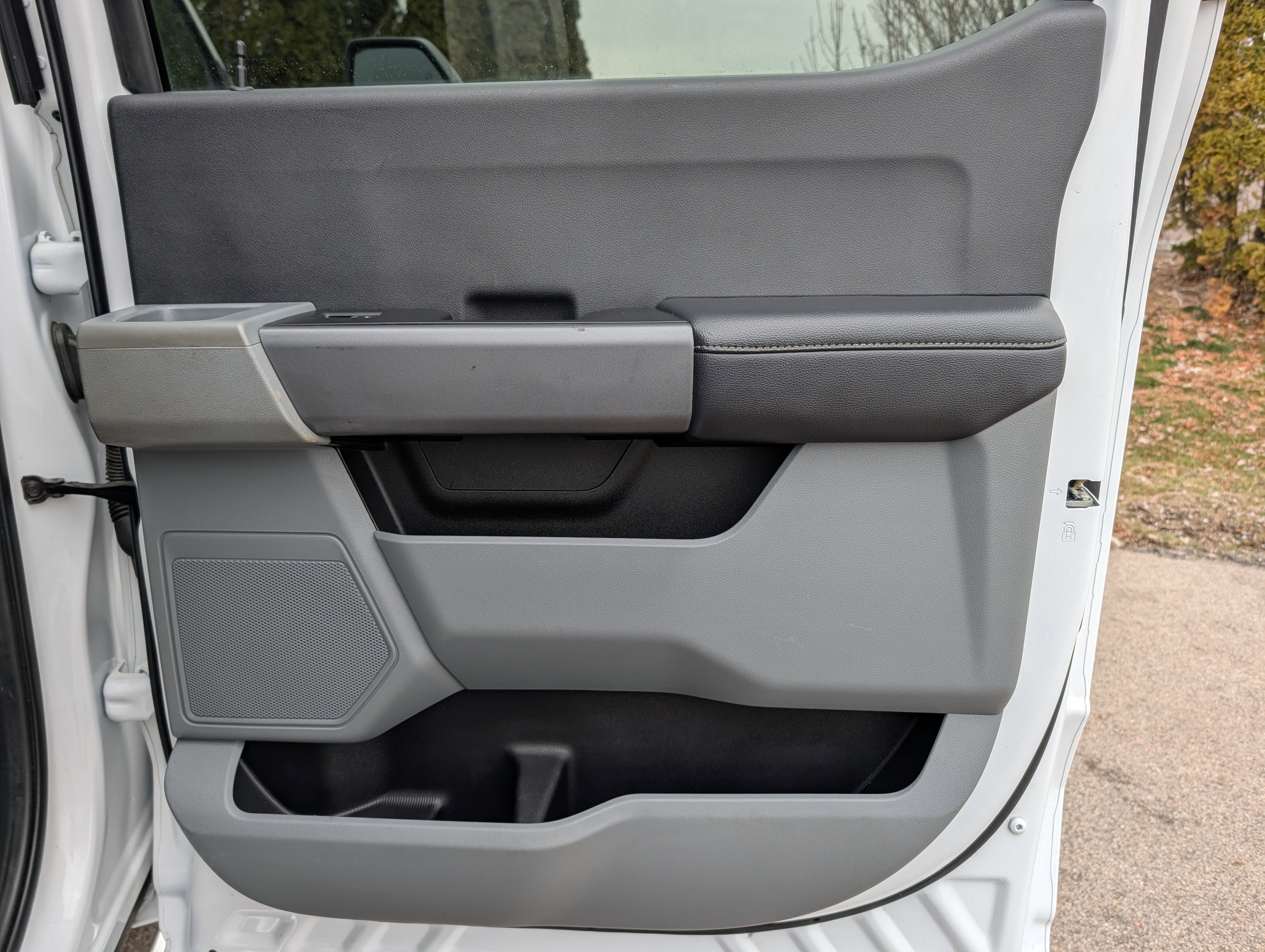 Used 2025 Ford F250 XLT image 39