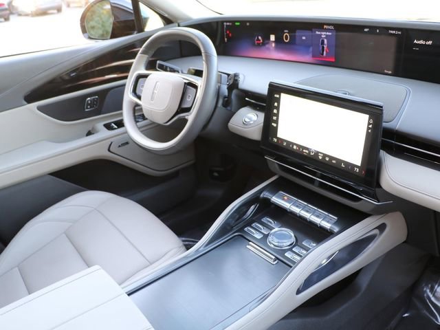 Used 2024 Lincoln Nautilus Premier w/ Equipment Group 102A AWD/4WD image 12