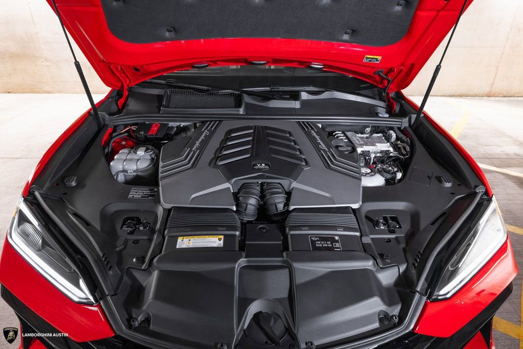 New 2025 Lamborghini Urus SE AWD/4WD image 3