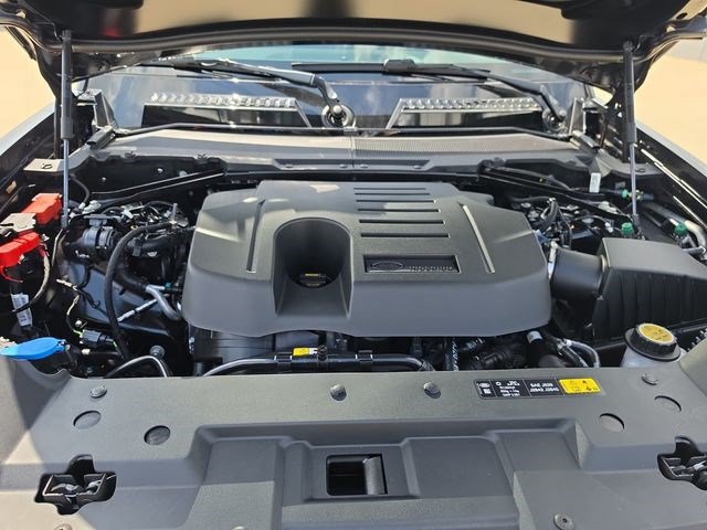 New 2026 Land Rover Defender 110 X-Dynamic SE AWD/4WD image 19