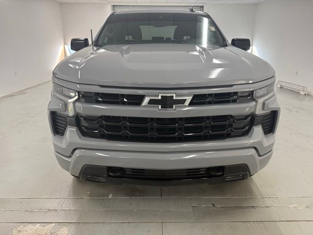 Used 2024 Chevrolet Silverado 1500 RST image 2