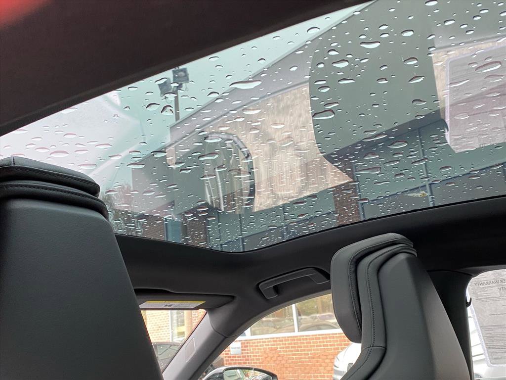 Used 2022 Audi e-tron GT Premium Plus w/ Performance Package image 22