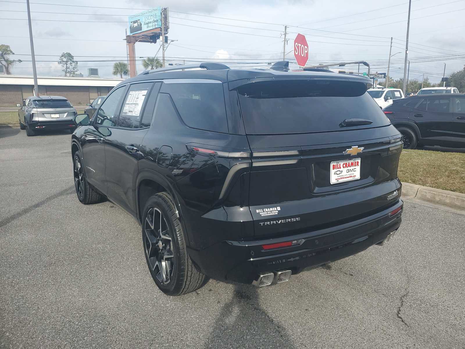 New 2026 Chevrolet Traverse High Country image 3
