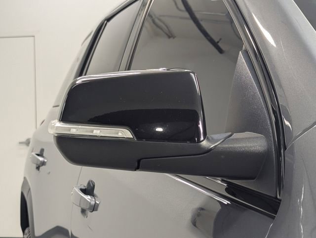 Used 2020 GMC Acadia AT4 w/ Driver Alert Package II image 33
