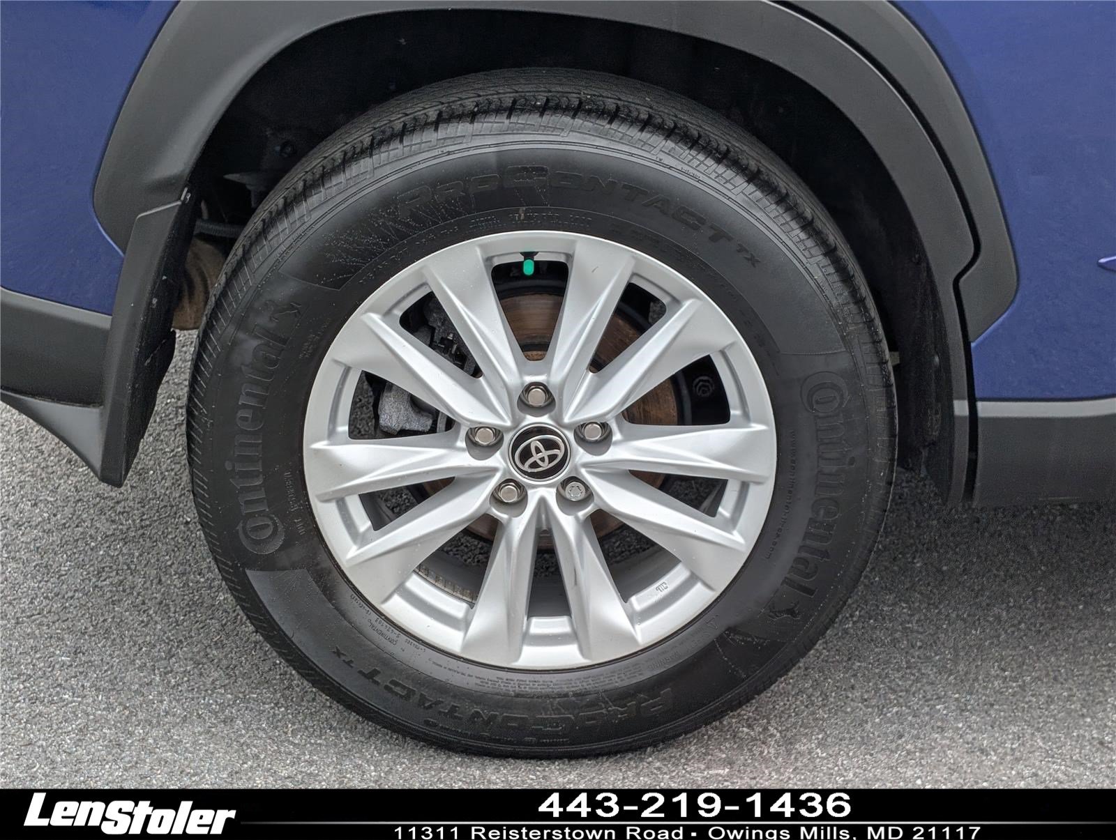 Used 2023 Toyota Corolla Cross LE w/ Moonroof Package AWD/4WD image 10