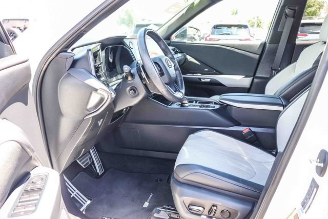 Certified 2024 Lexus TX 500h AWD w/ Technology Package image 22