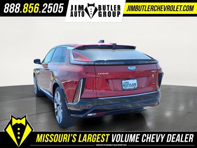 Used 2025 Cadillac Lyriq Luxury w/ LPO, Floor Liner Package AWD/4WD image 2