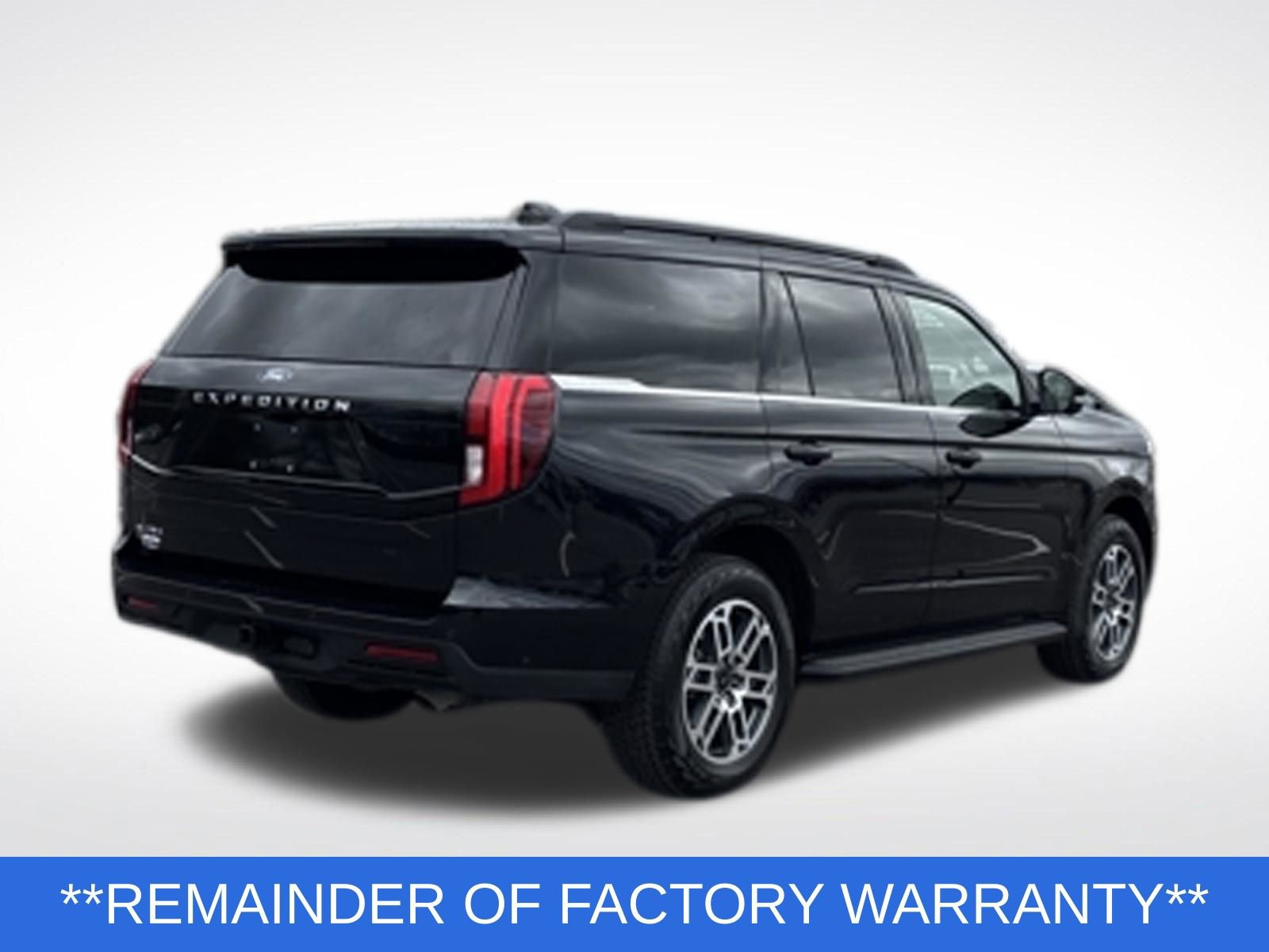 Certified 2025 Ford Expedition Active AWD/4WD image 5
