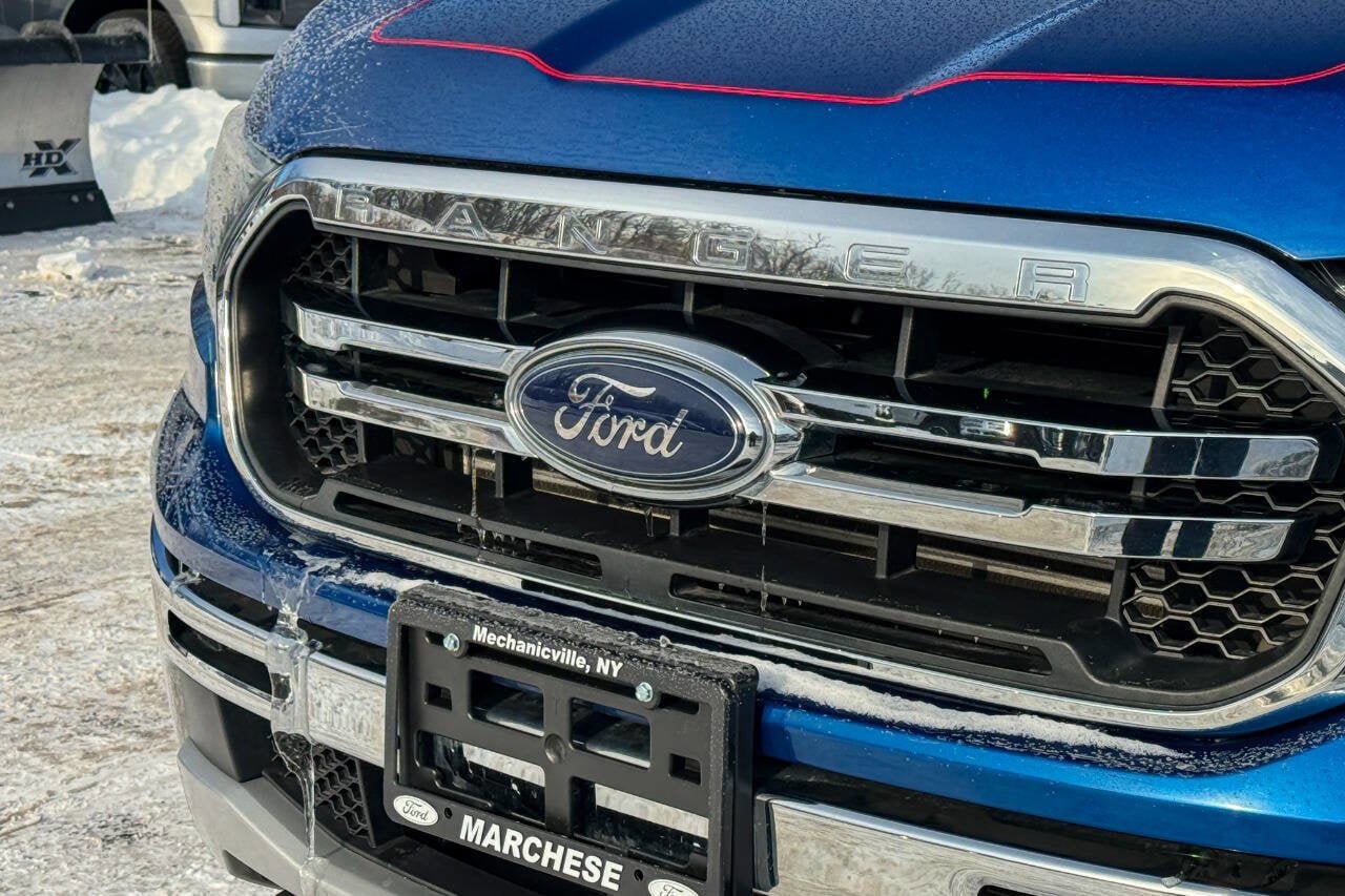 Used 2019 Ford Ranger Lariat w/ Equipment Group 501A Mid image 9