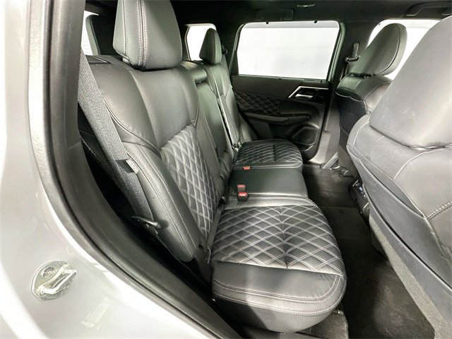 Used 2023 Mitsubishi Outlander SEL Black Edition image 29