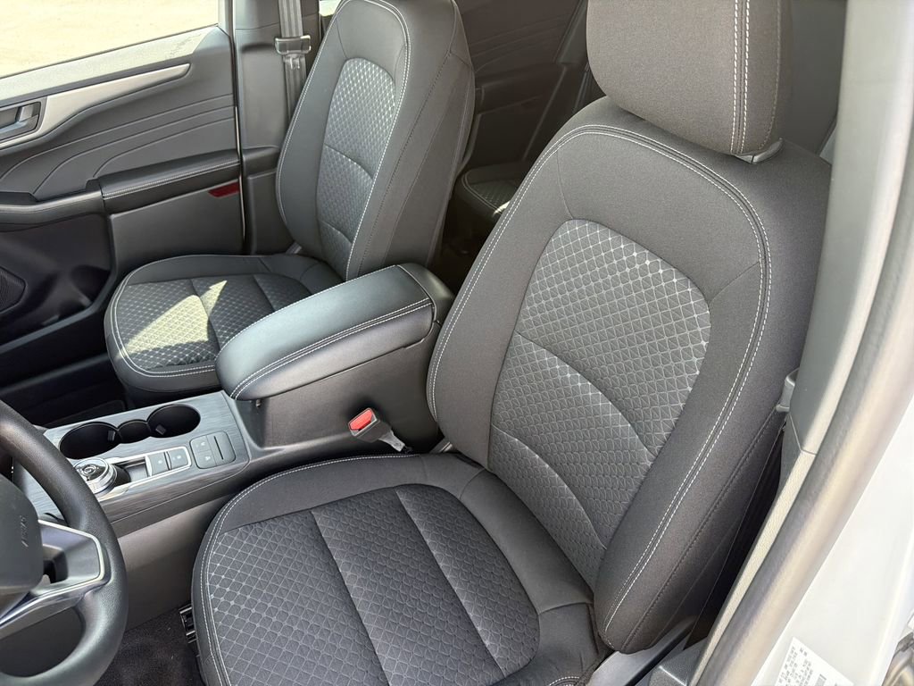 New 2026 Ford Escape Active FWD image 19