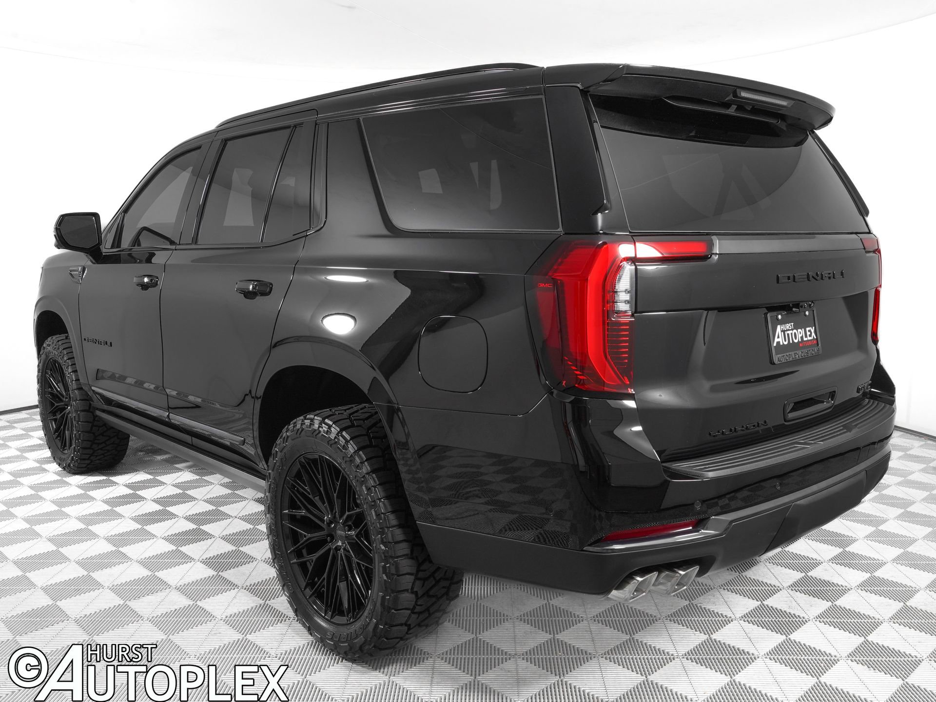 Used 2026 GMC Yukon Denali Ultimate image 8