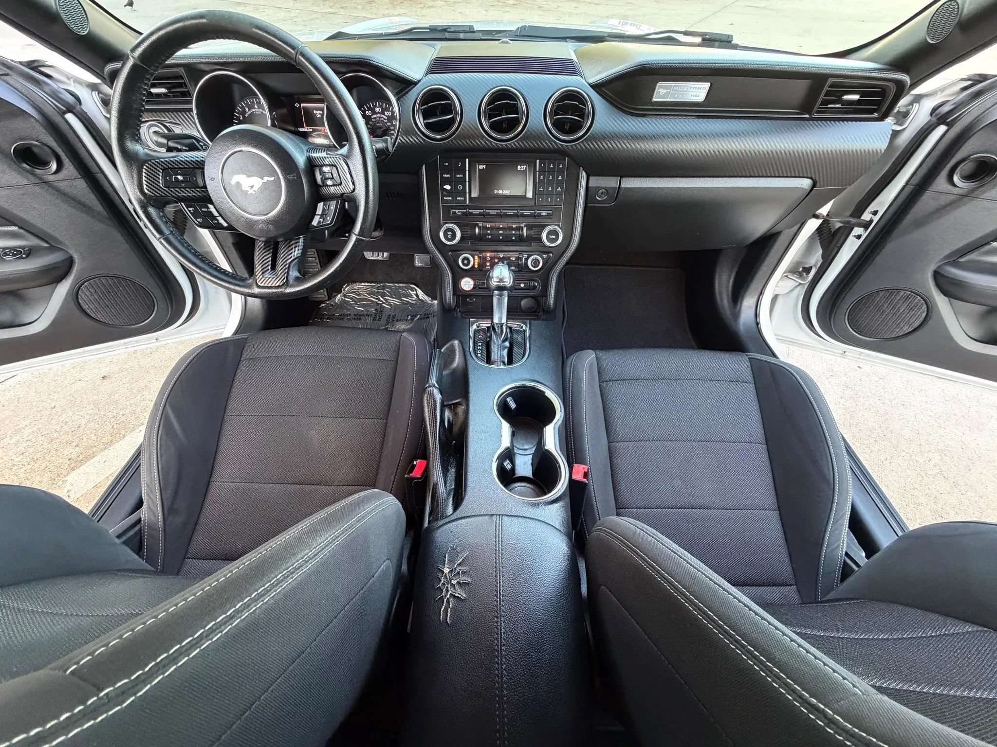 Used 2016 Ford Mustang Coupe RWD image 20