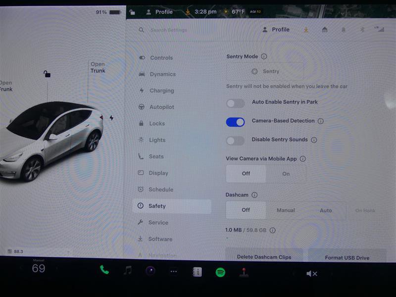 Used 2021 Tesla Model Y Long Range image 16