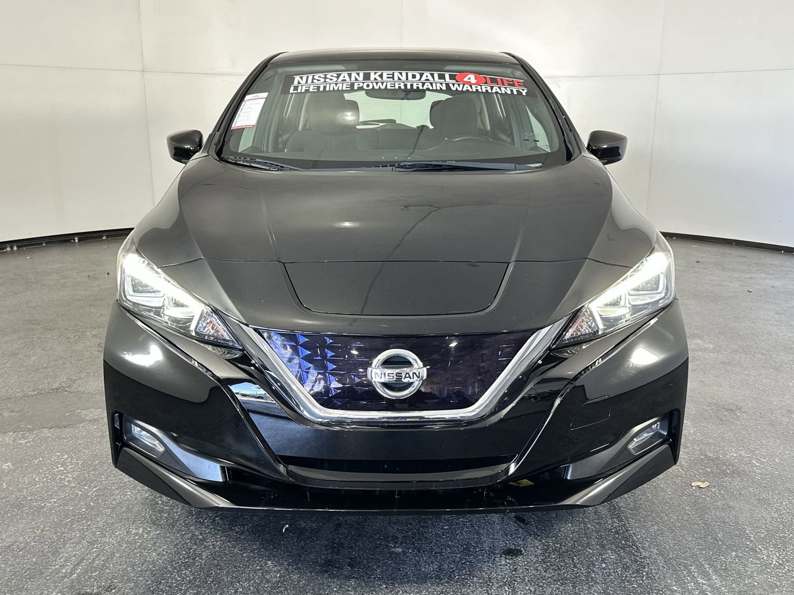 Used 2019 Nissan Leaf SV w/ SV Technology Package image 4