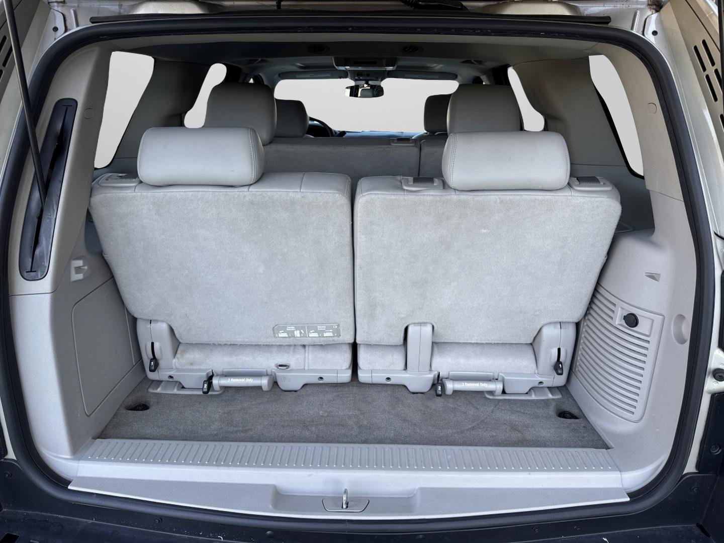 Used 2013 Chevrolet Tahoe LT w/ Luxury Package image 9