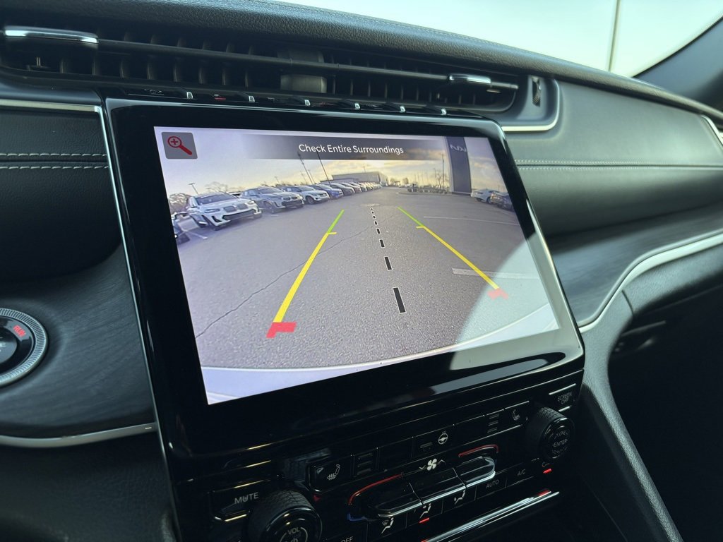 Used 2024 Jeep Grand Cherokee Limited w/ Trailer Tow Package image 17