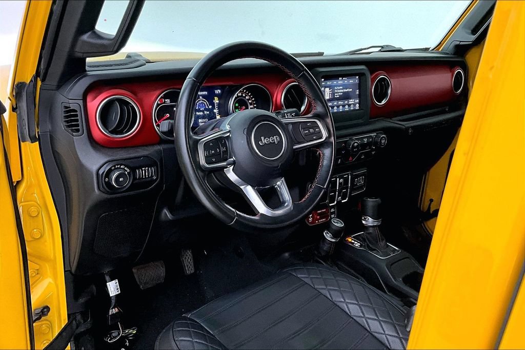 Used 2021 Jeep Wrangler Unlimited Rubicon AWD/4WD image 15