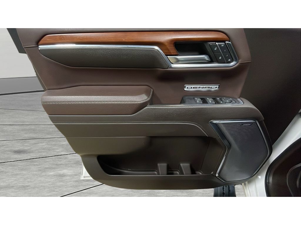 Used 2023 GMC Sierra 1500 Denali w/ Denali Reserve Package image 9
