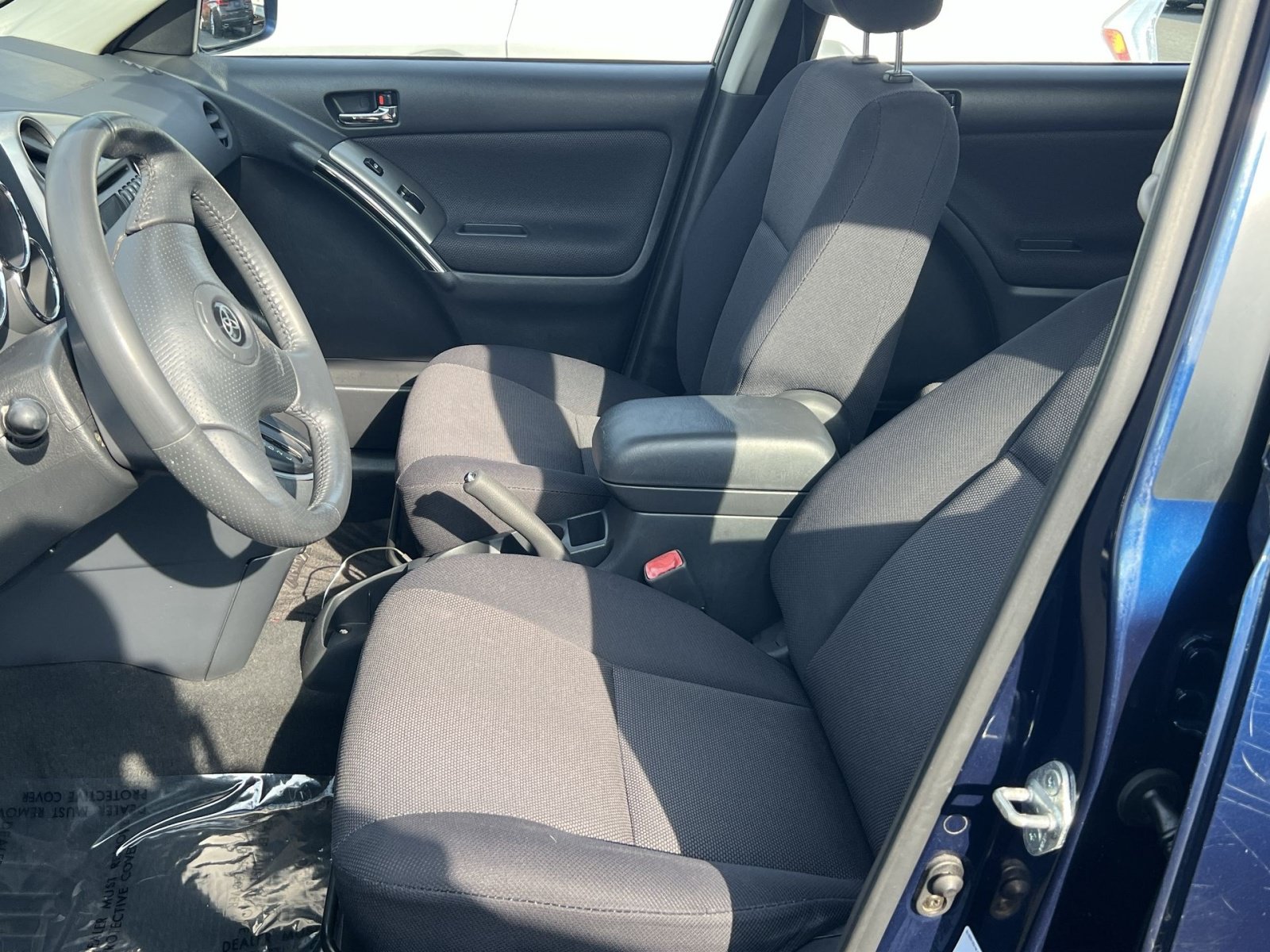 Used 2004 Toyota Matrix XR FWD image 10