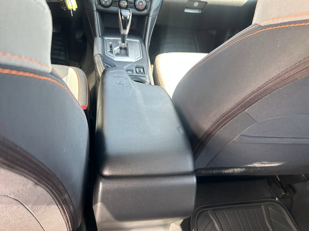 Used 2018 Subaru Crosstrek 2.0i Premium w/ Moonroof Package AWD/4WD image 29