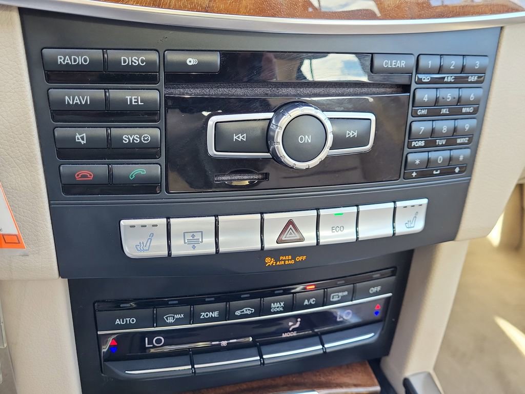 Used 2014 Mercedes-Benz E 350 4MATIC Sedan w/ Premium 1 Package image 21