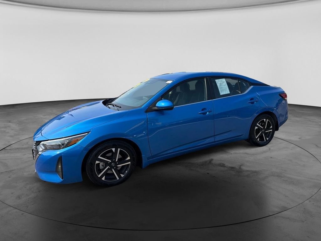 Used 2025 Nissan Sentra SV FWD image 5