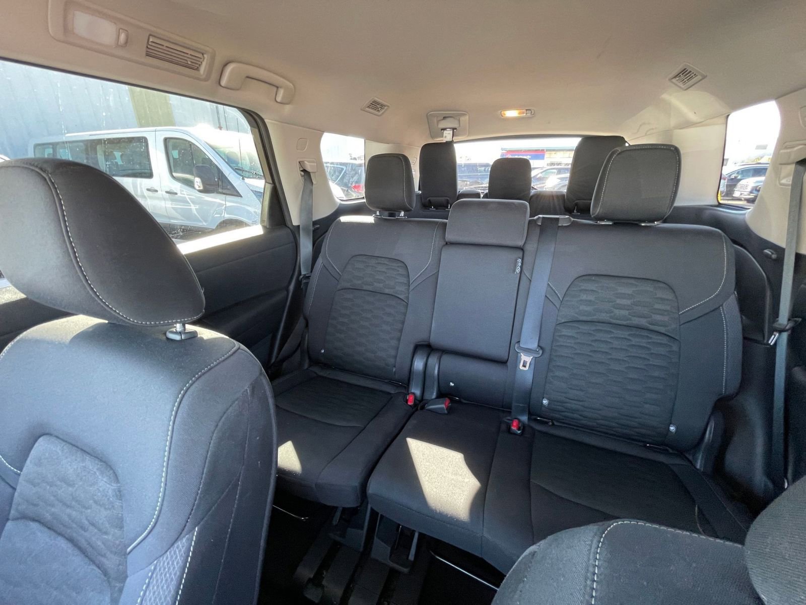Used 2025 Nissan Pathfinder SV AWD/4WD image 41