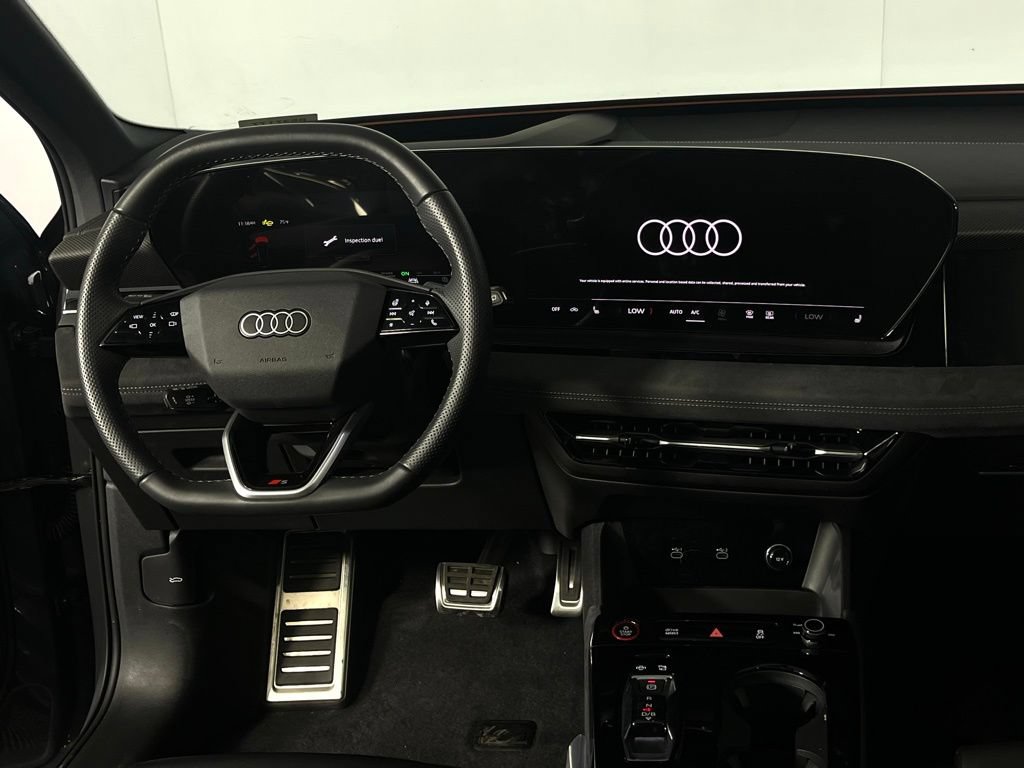 Used 2025 Audi SQ6 e-tron Prestige w/ Black Edition One AWD/4WD image 12