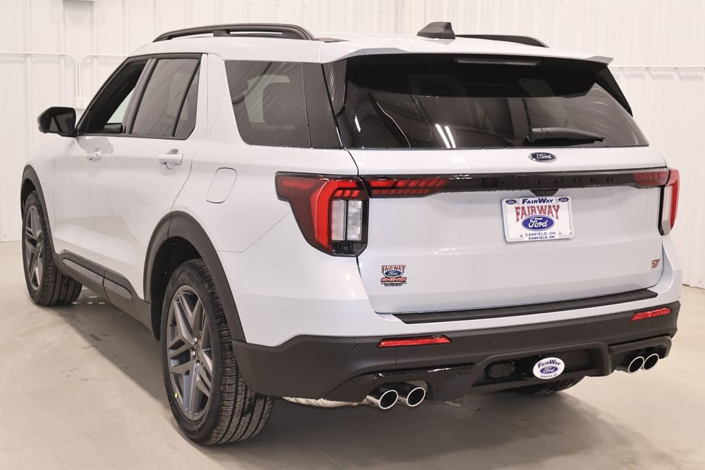 New 2026 Ford Explorer ST image 6